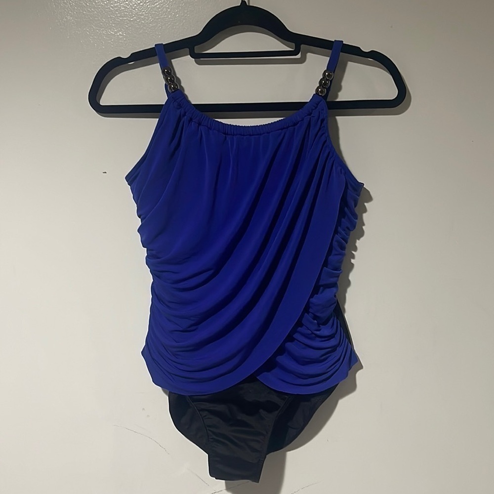 MagicSuit One Piece Bikini Wired Bra Size Medium